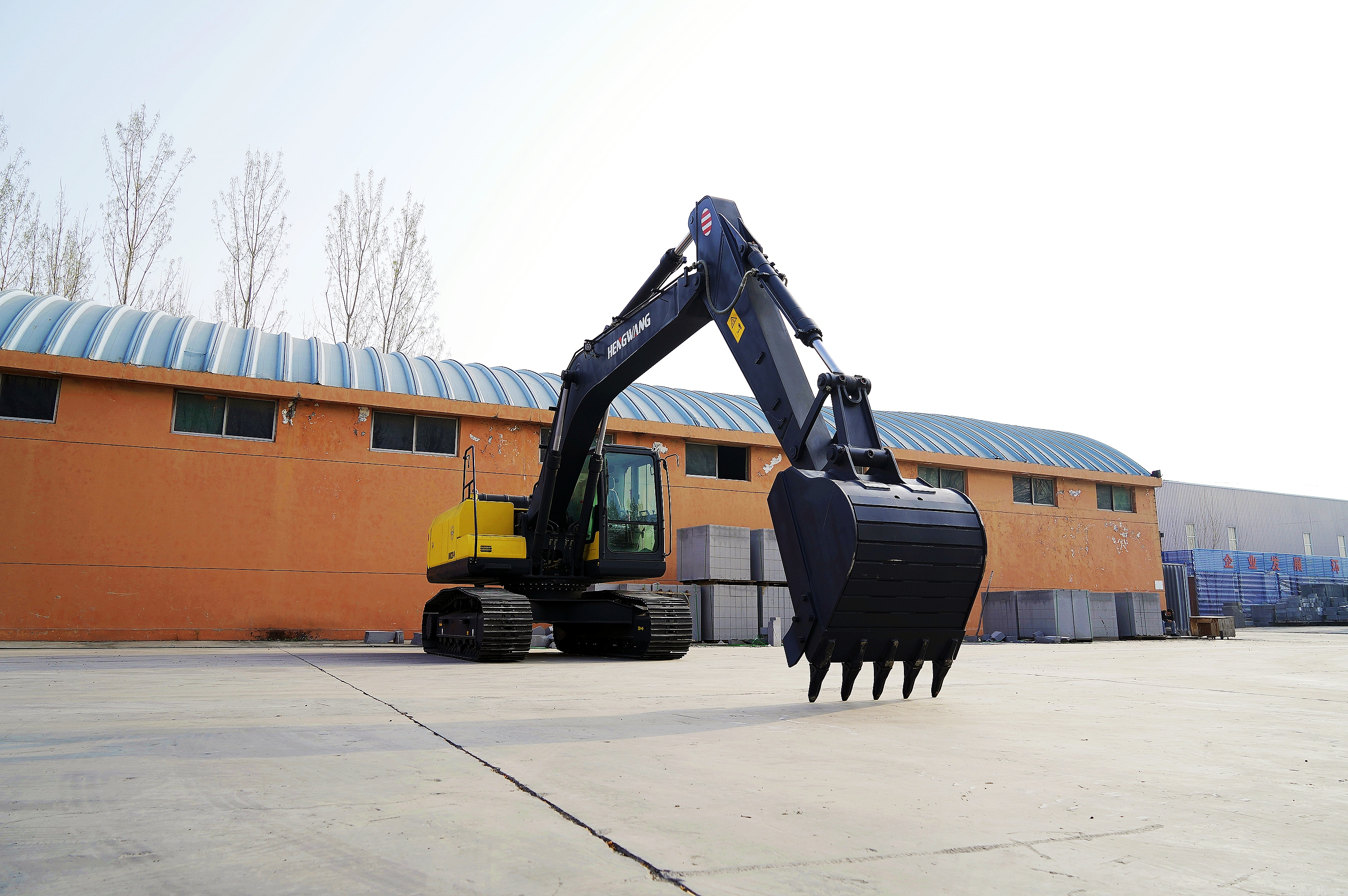 Reasons and solutions for excessive engine noise of excavators