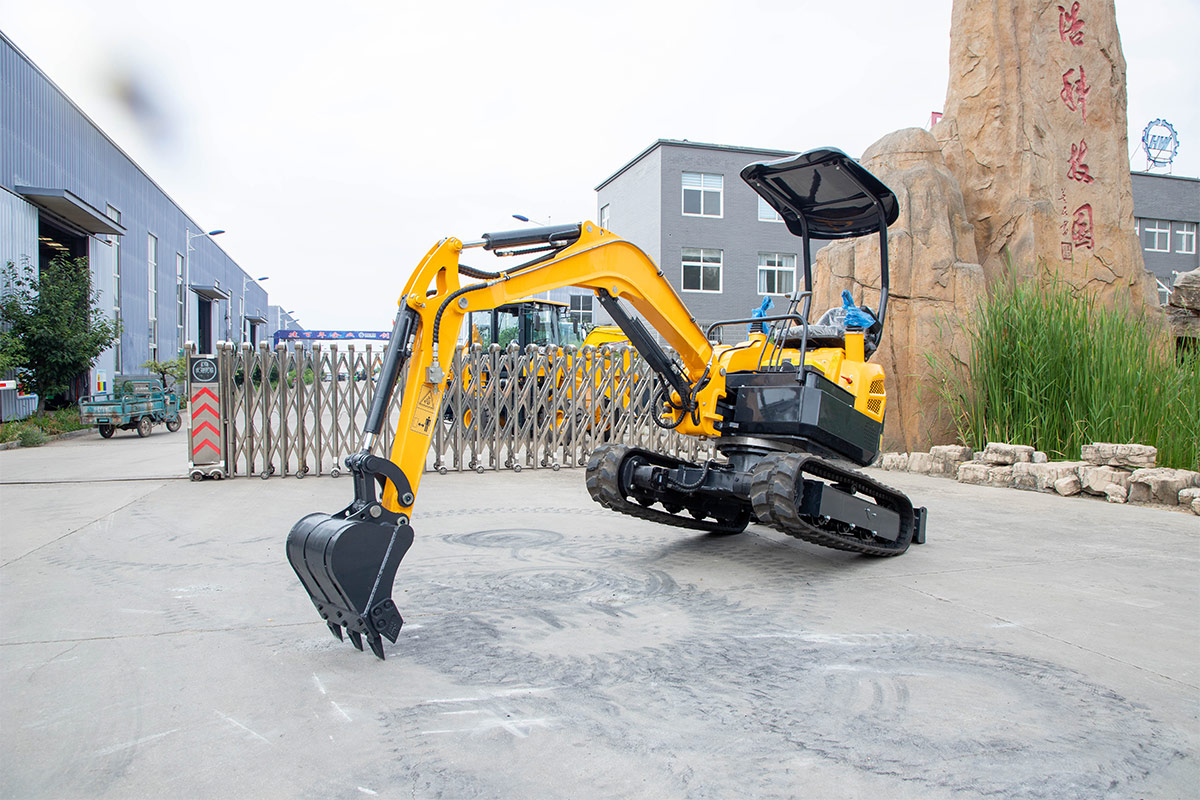 How to Operate an Excavator More Fuel Efficiently